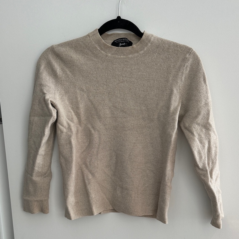 Banana Republic Men's Beige Crewneck Sweater